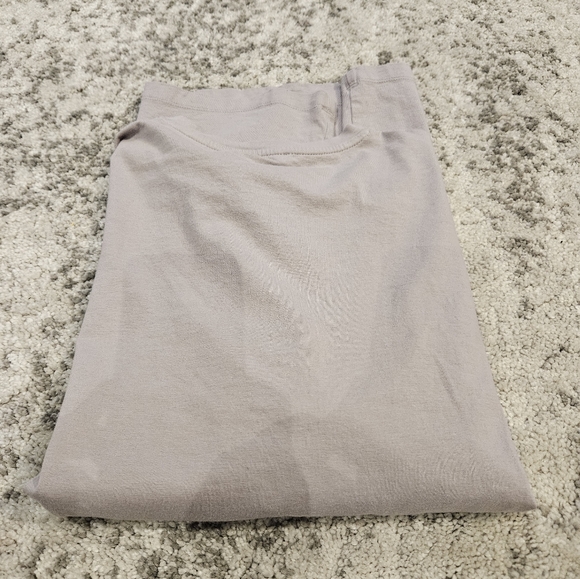 Zara Tee - Picture 5 of 7